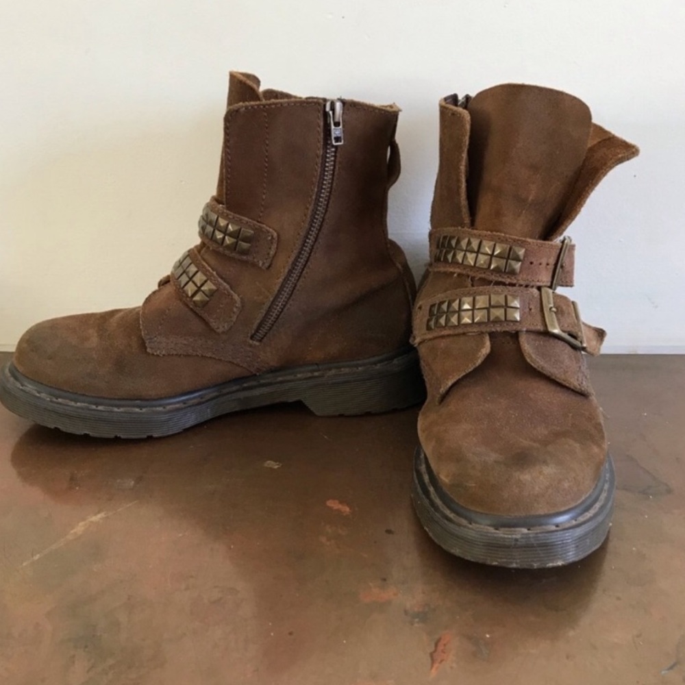 Doc Martens studded strapped Hayley moto boots sz 8 BNWT